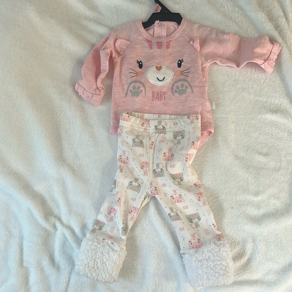 Kitty Matching Set - Picture 1 of 2